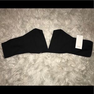 strapless deep v-neck crop top